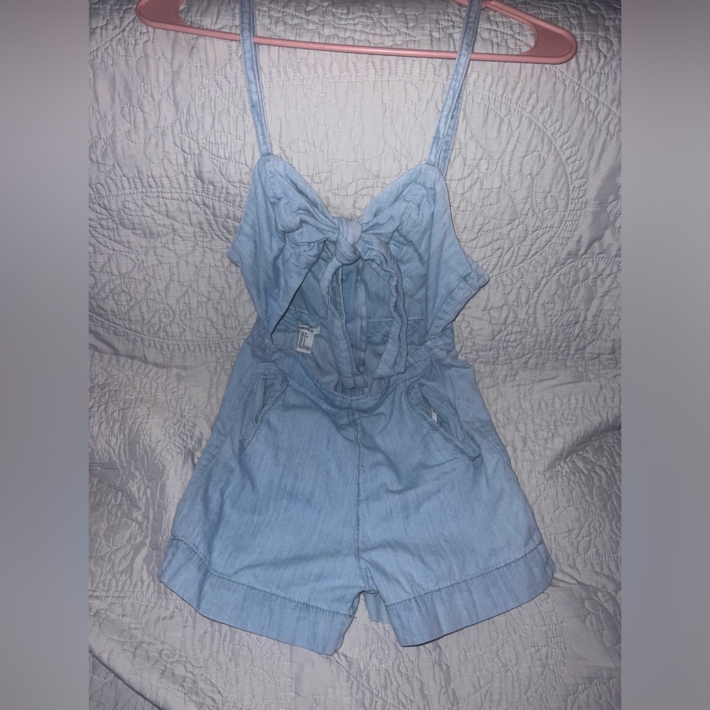 Forever 21 size small romper